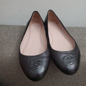 Taryn Rose Rosa Black Ballet Flats Size 9 M